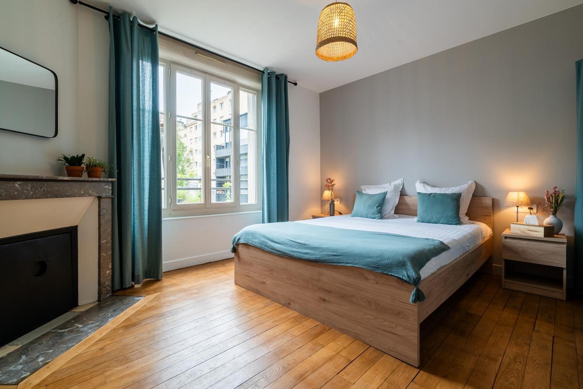 Mon Appart'Hotel - Gare De Limoges - Appartement Familial - Parking En Supp Exterior photo
