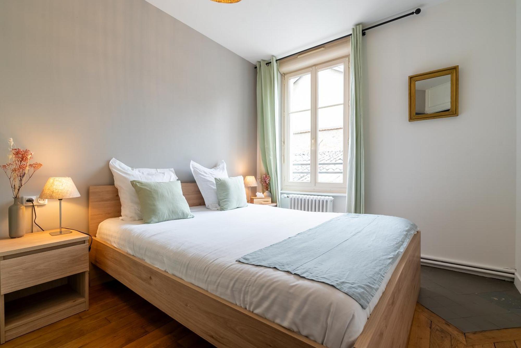 Mon Appart'Hotel - Gare De Limoges - Appartement Familial - Parking En Supp Exterior photo