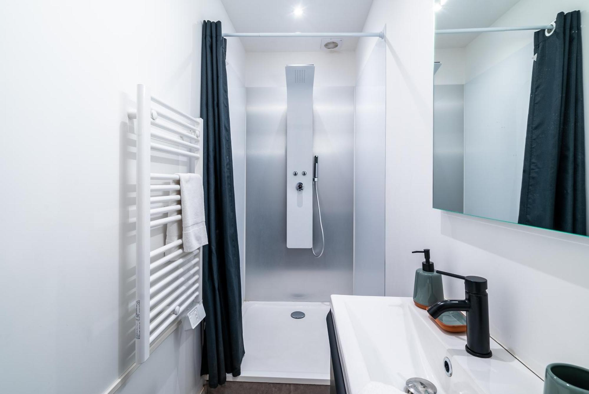 Mon Appart'Hotel - Gare De Limoges - Appartement Familial - Parking En Supp Exterior photo